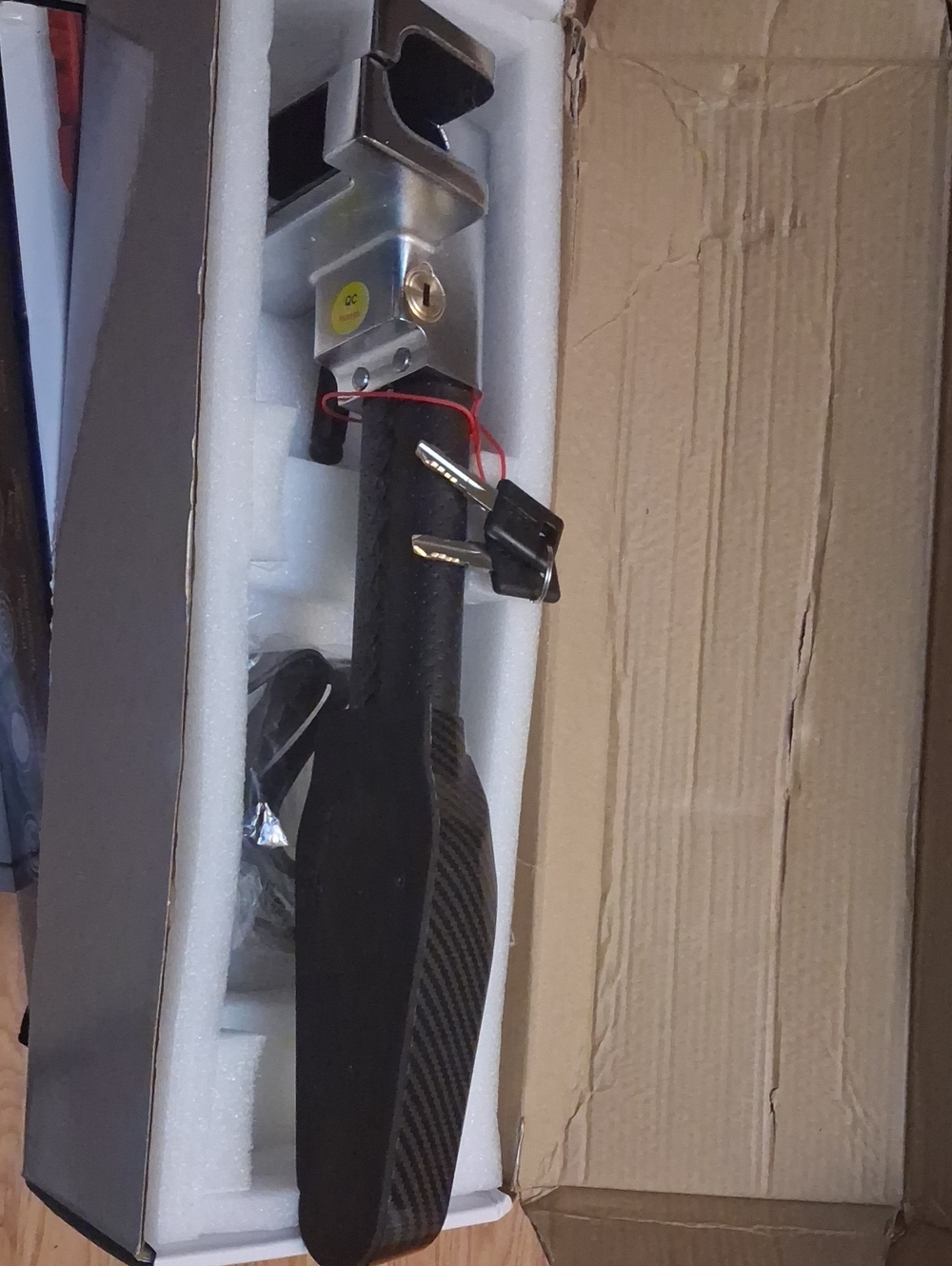 Carbon Fiber Paddle with Locking Mount - Black